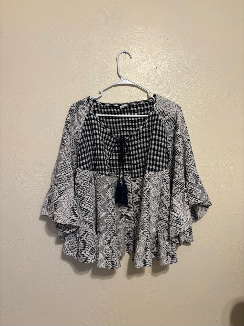 ✨ Anthropologie Akemi + Kin boho patchwork peasant top